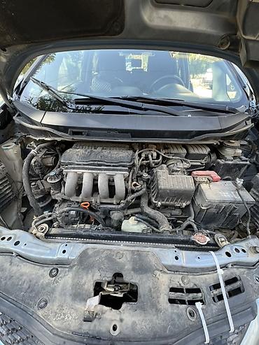 крло хонда фит: Honda Fit: 2011 г., 1.5 л, Автомат, Бензин, Хэтчбэк — 10