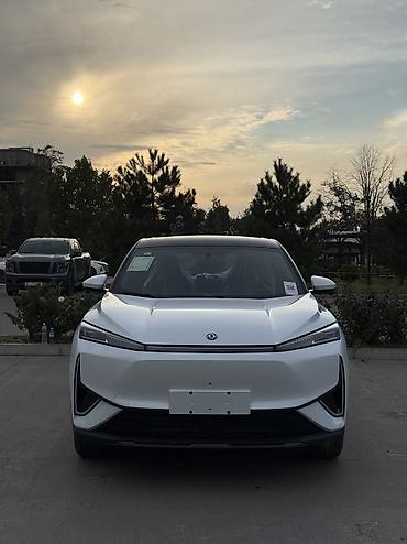 lixang l7: Dongfeng : 2026 г., Электромобиль, Кроссовер — 3