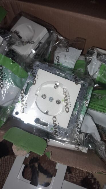 Rozetkalar: Yeni, Tək yuvalı, Rozetka, Zəmanətli, Pulsuz çatdırılma, Kredit yoxdur — 4