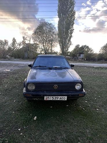 Унаа: Volkswagen Golf: 1990 г., 1.6 л, Кол менен иштөөчү, Бензин, Хетчбек — 2