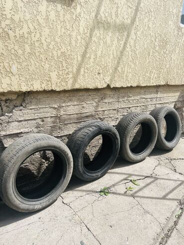 Шины: Шины R 16, Б/у, Комплект, Легкий коммерческий транспорт (C/LT), Pirelli