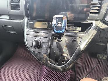 mazda premacy: Климат на Тойота Виш рестайлинг черный 3000с — 1