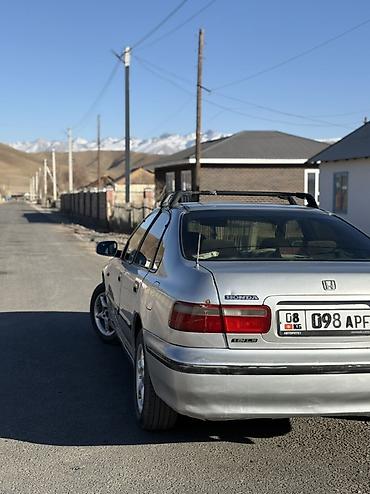 Honda: Honda Accord: 1998 г., 1.8 л, Механика, Бензин, Седан — 5