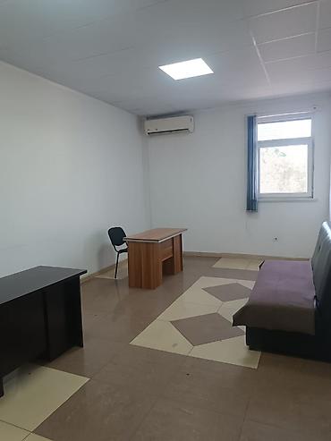 3 микр: Аренда офисов, 15 м², В административном здании, 1 линия — 4