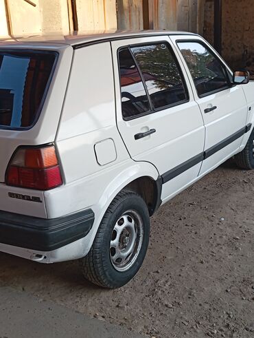 кондиционер гольф 3: Volkswagen Golf: 1991 г., 1.8 л, Механика, Бензин, Хетчбек