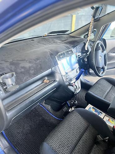 Honda: Honda Stream: 2003 г., 1.7 л, Автомат, Бензин, Минивэн — 11