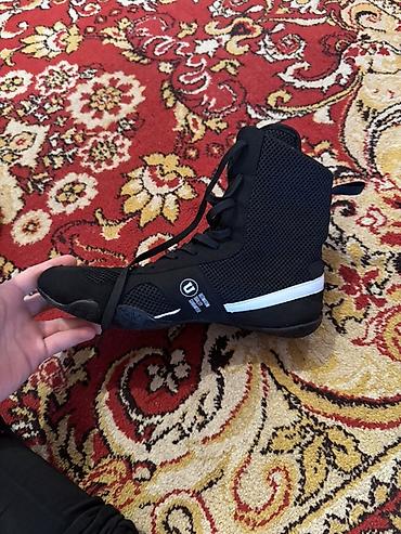 Кроссовки и спортивная обувь: Мужские кроссовки, 42, Новый, цвет - Черный — 5