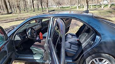 Mercedes-Benz: Mercedes-Benz E-Class: 1998 г., Седан — 10