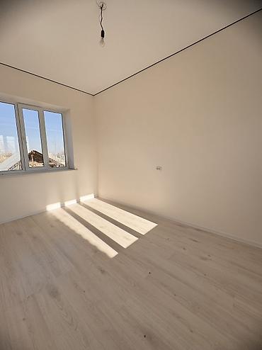 Продажа коттеджей и домов: Военно - Антоновка, Продаю дом 2 этажный 6 ком со всеми условиями — 10