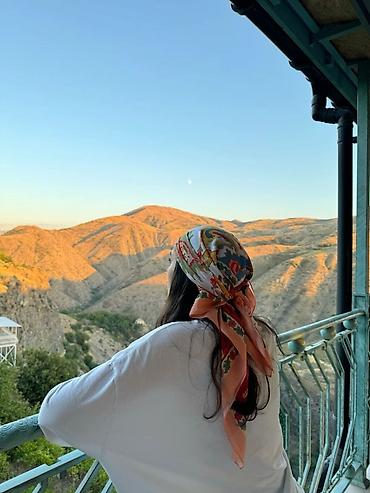 kassir işi axtarıram: Salam. satıcı kassir isi axdarıram marketde. amma şəbəkə market — 1