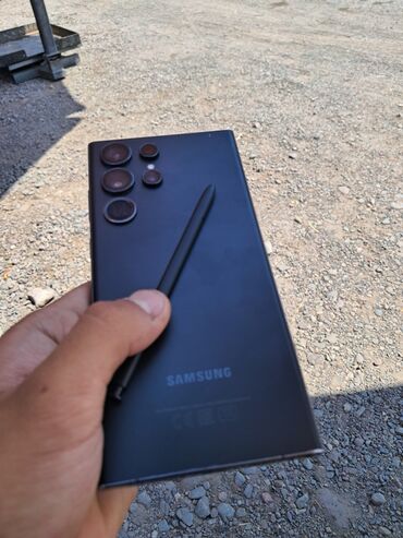 поко эф 4: Samsung Galaxy S23 Ultra, Колдонулган, 512 ГБ, түсү - Кара, 2 SIM, eSIM