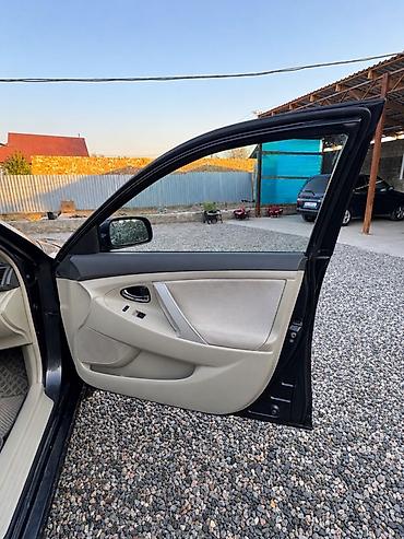 джили электрическая машина: Toyota Camry: 2010 г., 2.5 л, Автомат, Бензин, Седан — 6