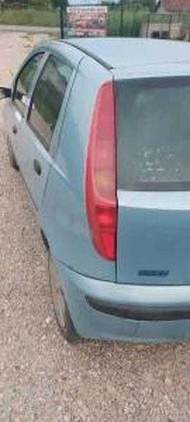 golim: FIAT PUNTO 2 STOP SVETLO | Celi stopovi za fiat punto 2 5 vrata — 2