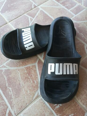 Sandale i japanke: Original Puma papuce br42,unutrasnje gaziste 26,cena zadnja I fiksna