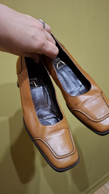 Salonke: Salonke, 36 — 5