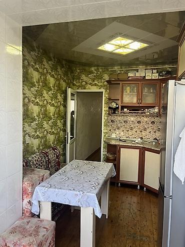 Квартиры: Tam təmirli, rahat və işıqlı mənzil satılır. 🏡 Leninqrad layihəli — 9