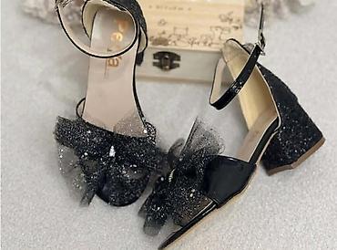 Sandale: 04. sandale 25-36
3599🌹🌹 — 11