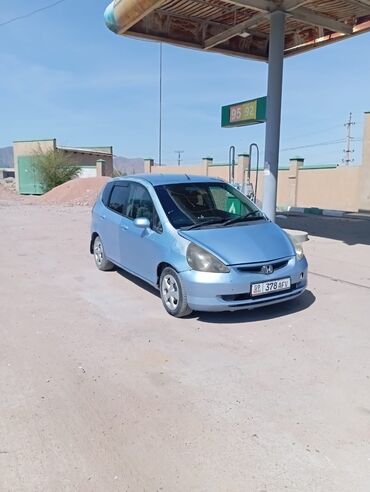 продаю или меняю на недвижимость: Honda Fit: 2001 г., 1.3 л, Автомат, Бензин