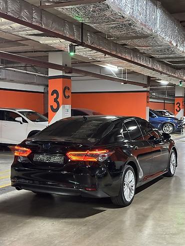camry 2020: Toyota Camry: 2020 г., 2.5 л, Автомат, Гибрид, Седан — 4