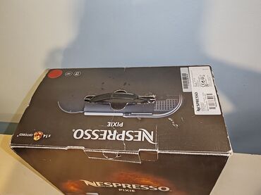 Aparati za kafu: Nespresso Pixie D61 kapsulna kafa‑mašina, 1260 W, 19 bar, Made in na lalafo.rs — 6 Aparati za kafu: Nespresso Pixie D61 kapsulna kafa‑mašina, 1260 W, 19 bar, Made in — 6