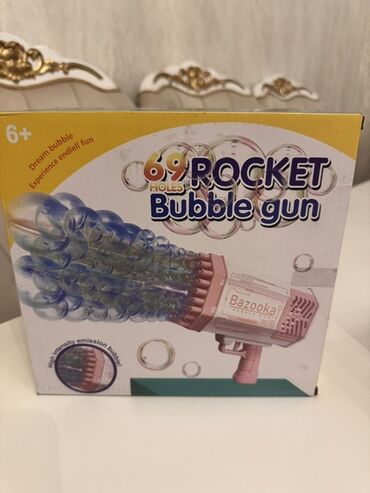 таба лапка: 69 deşikli "Rocket Bubble gun" sabun köpüyü tapançası. Bu tapança