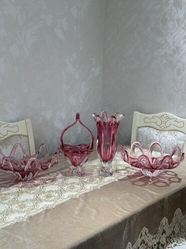 Tavalar: Bohemia üslubunda dekorativ çilçıraqlı şüşə dəst - Rəng