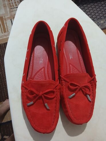 cipele mokasine: Loafers, Opposite, 40