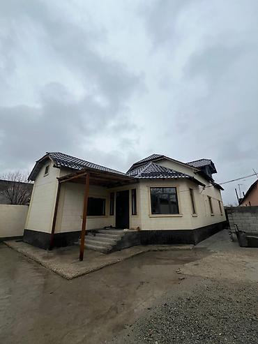 Продажа коттеджей и домов: Продаётся 2-этажный дом Общая площадь дома: 214м² Участок: 6,5соток — 11