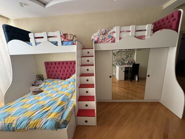 gence toyuqlar: Для девочки и мальчика, 2 односпальные кровати, Шкаф