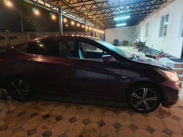 Hyundai: Hyundai Solaris: 2011 г., 1.4 л, Автомат, Бензин, Седан