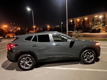 Chevrolet: Chevrolet Trax LT – kompakt şəhər krossoveri Xüsusiyyətlər: - Korpus — 3