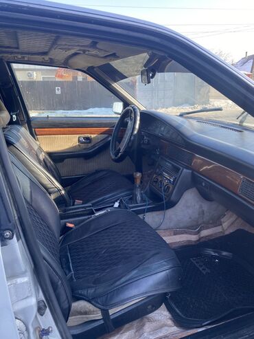 Audi: Audi 100: 1990 г., Механика, Седан — 3