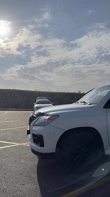 Lexus: Lexus LX: 2011 г., 5.7 л, Газ, Внедорожник — 5