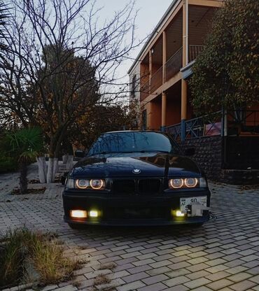 BMW: BMW 3 series: 2 l | 1997 il Sedan — 10