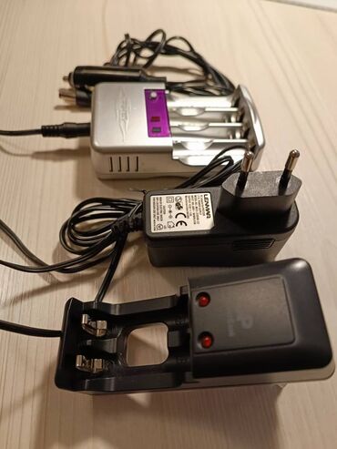 тайп с: Зарядные устройства для аккумуляторов (фото и видеокамеры): 1) LENMAR