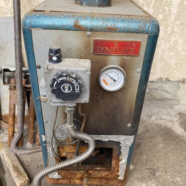 Отопление и нагреватели: Срочно продаю газовый котел унилюкс под ремонт или на запчасти котел