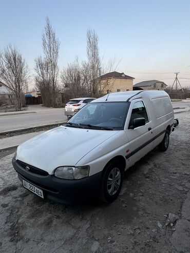 Ford: Ford Escort: 1999 г., 1.8 л, Механика, Дизель, Фургон