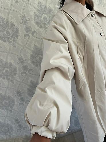 Куртки: Стеганая утеплённая куртка-рубашка оверсайз, цвет молочный — 10