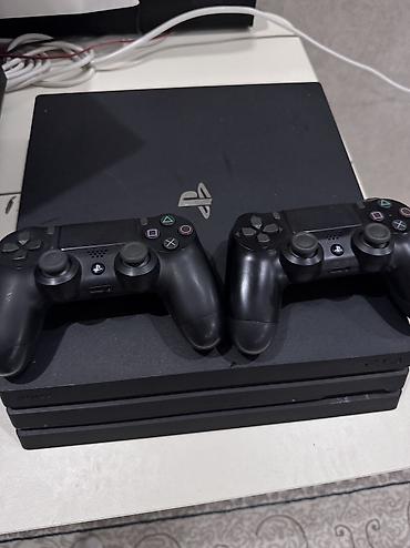 игры на сони 2: Продаю PS4 PRO в идеальном состоянии, 2 оригинальных джойстика 3 — 1