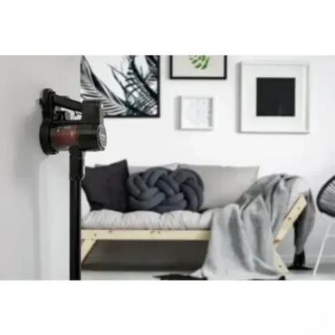 Štapni usisivači: Tip : Štapni Snaga motora : 121 W Radijus delovanja : 45 min Vreme na lalafo.rs — 8 Štapni usisivači: Tip : Štapni Snaga motora : 121 W Radijus delovanja : 45 min Vreme — 8