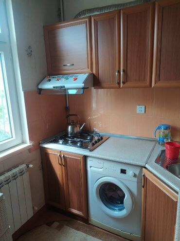 Uzunmüddətli kirayə mənzillər: 2 otaq mənzil kirayə verilir. 4.4 mərtəbəsi. ev gəncliy metrosuna — 7