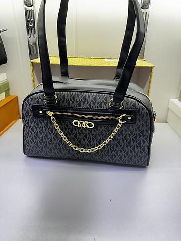 часы гармин капитан 2: Классическая сумка, Michael Kors, Материал: Комбинированный материал, Застежка на молнии, Женские, Новый — 2