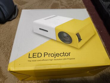 увеличитель для телефона: Портативный LED проектор с контрастностью 800:1 и родным разрешением