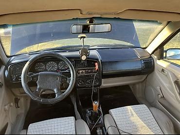 Унаа: Volkswagen Passat Variant: 1995 г., 1.8 л, Кол менен иштөөчү, Бензин, Универсал — 6
