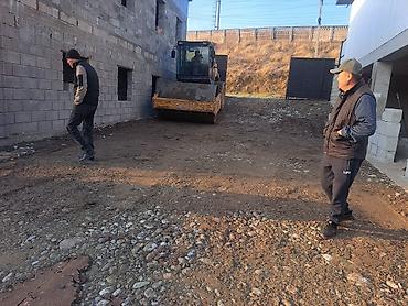 Другие услуги: Укладка асфальта Договорная — 20