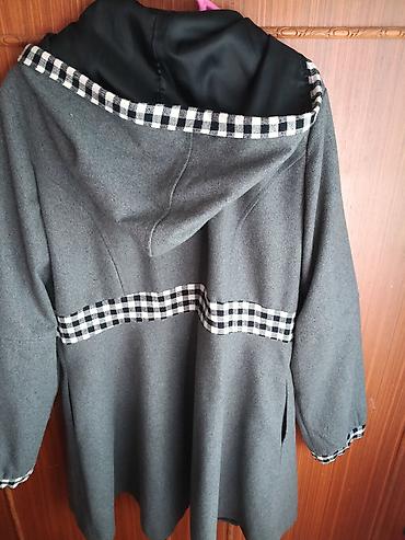 Kaputi: Kaputić strukiran,100 % poliester, ima kapuljaču, džepove — 7