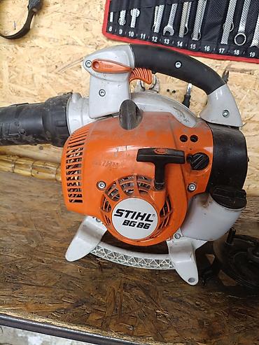 курок: Воздуходувка бензиновая STIHL BG 86 - Тип: ручной бензиновый — 4