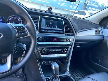 mg 5: Hyundai Sonata: 2018 г., 2 л, Автомат, Газ, Седан — 6