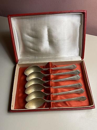 qab qasiq: 6 ədəd qaşıq dəsti – qutuda - Material: metal (sapın arxa hissəsində — 1