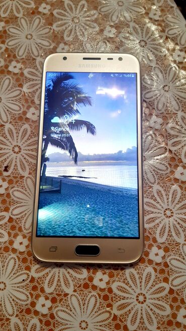 телефон за 100 манат: Samsung Galaxy J3 2017, 16 ГБ, цвет - Золотой
